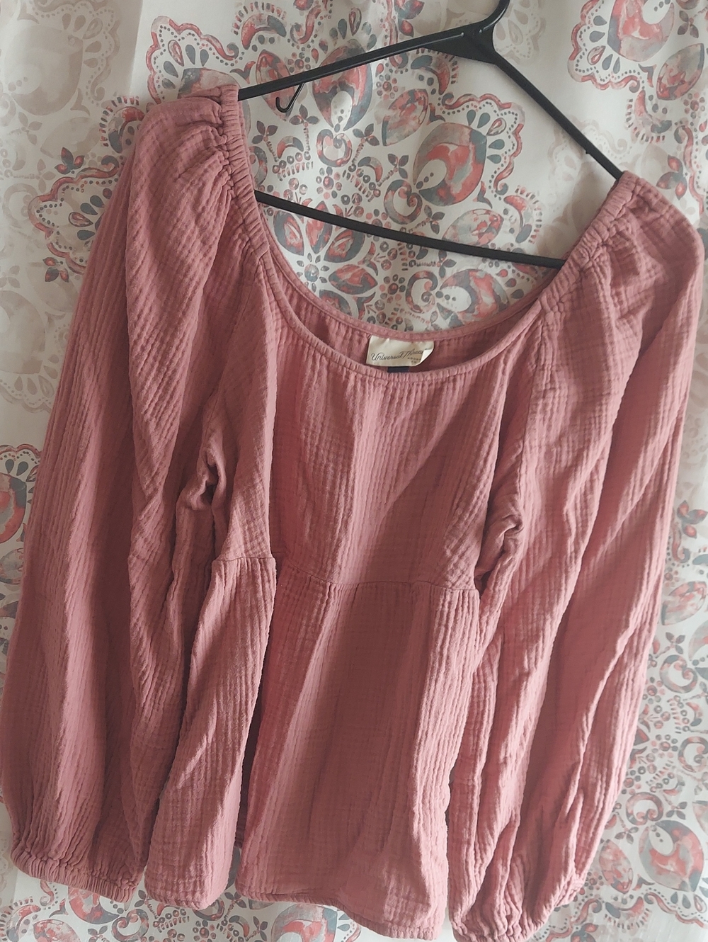 Women’s Rose Pink Peasant Top by Universal Thread Size M